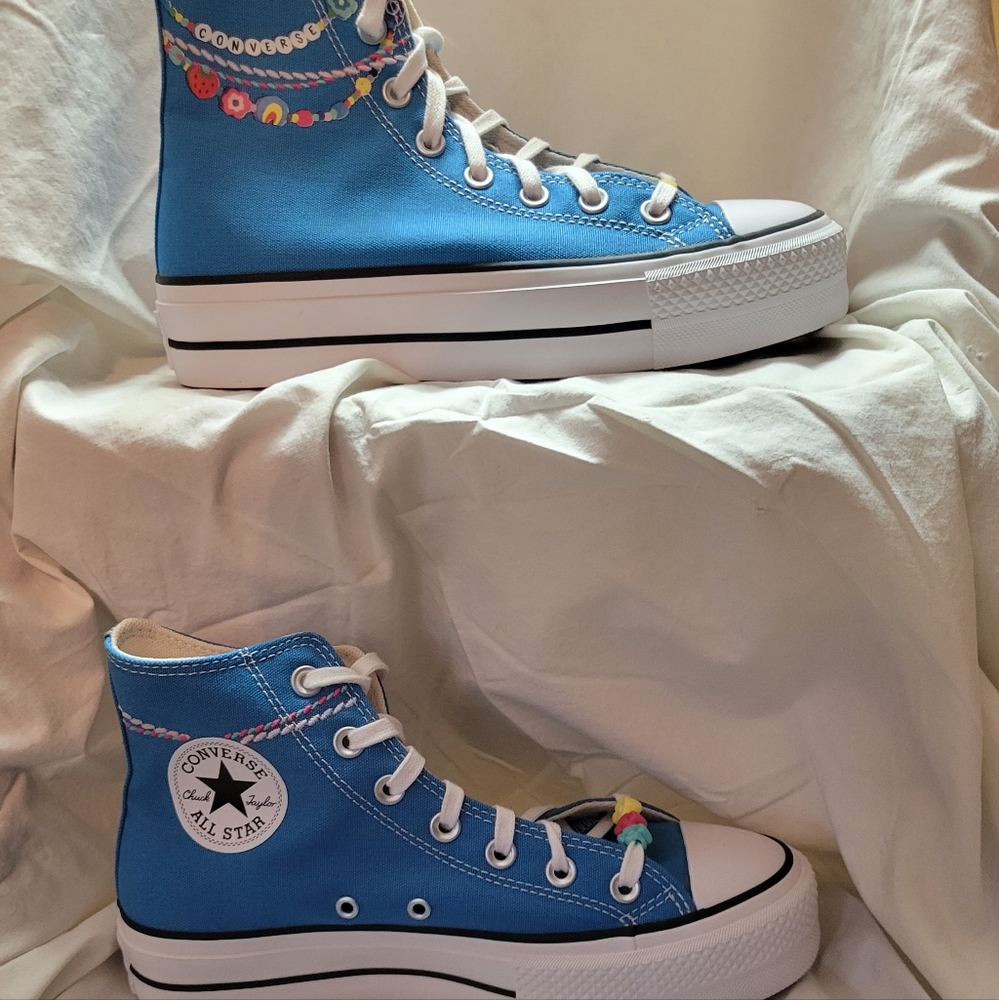 Converse CTAS Lift Hi-top Platform Sneakers